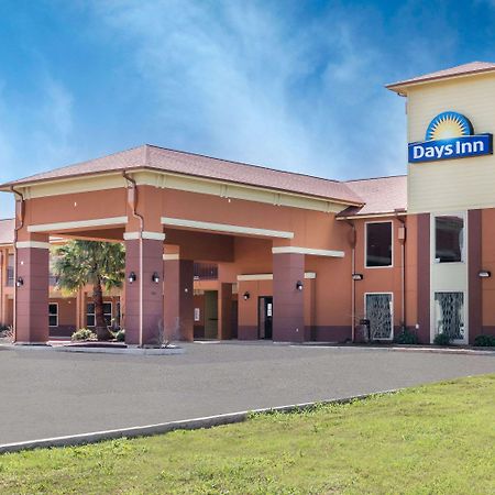 Days Inn By Wyndham Dilley Dış mekan fotoğraf